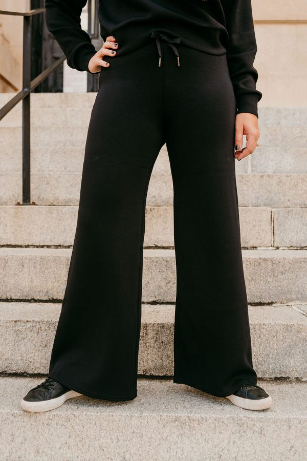 Product Image for  AirEssentials Wide Leg Pant