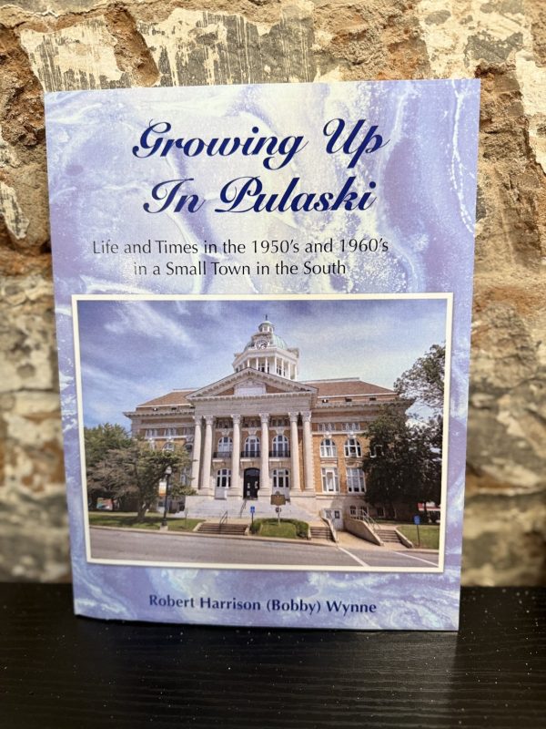 Product Image for  Growing Up in Pulaski